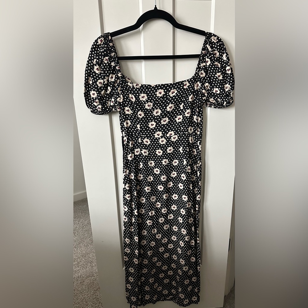 Miss Selfridge Floral heart puff sleeve Dress
